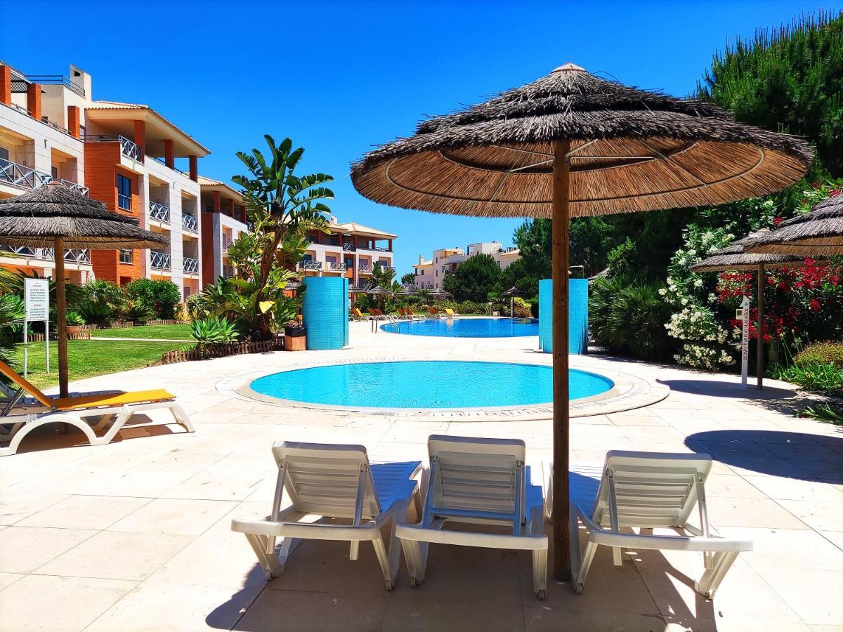 Fabulous Sunny Pool&Garden Condo By Becherish Albufeira Dış mekan fotoğraf