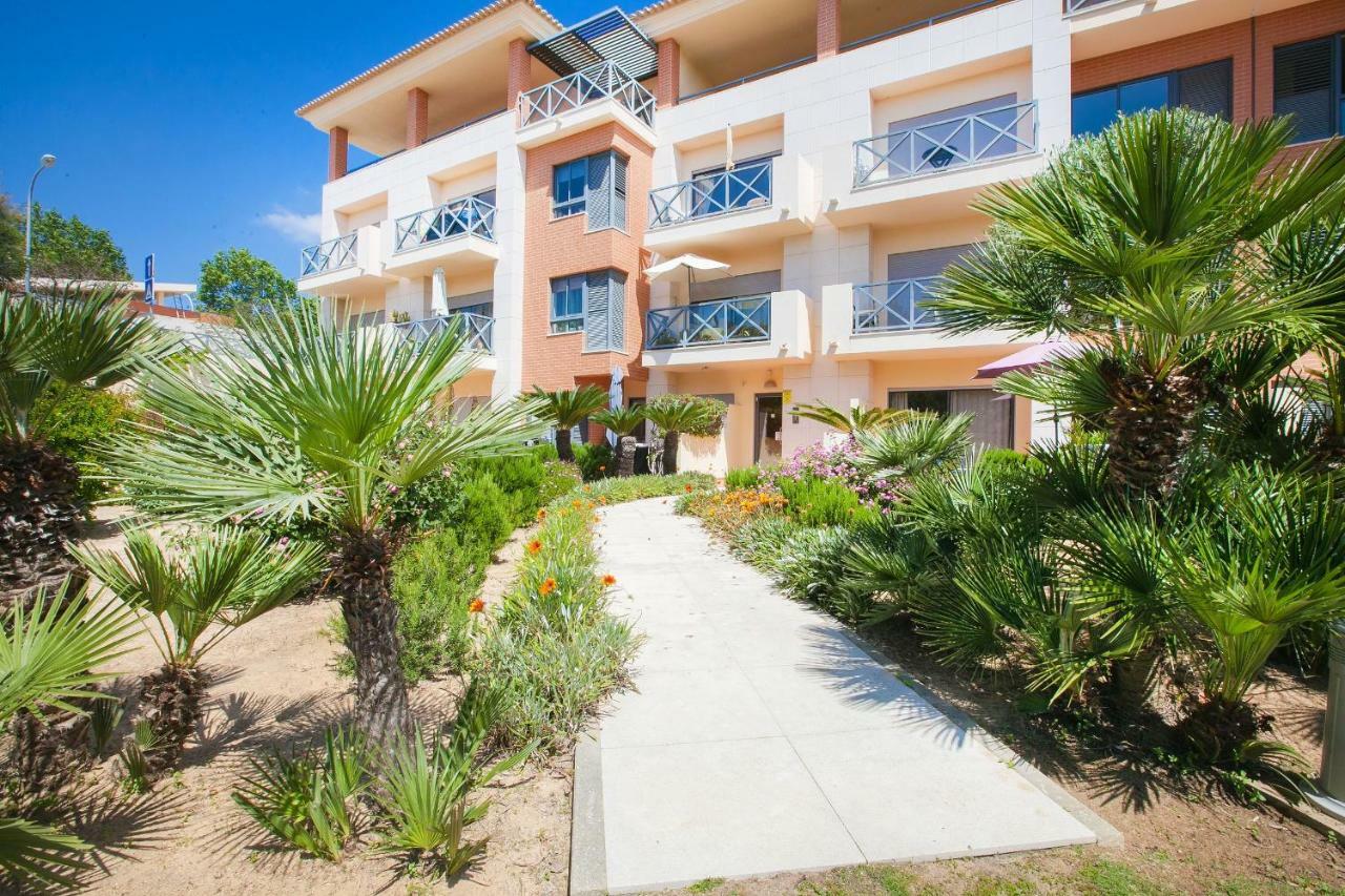 Fabulous Sunny Pool&Garden Condo By Becherish Albufeira Dış mekan fotoğraf